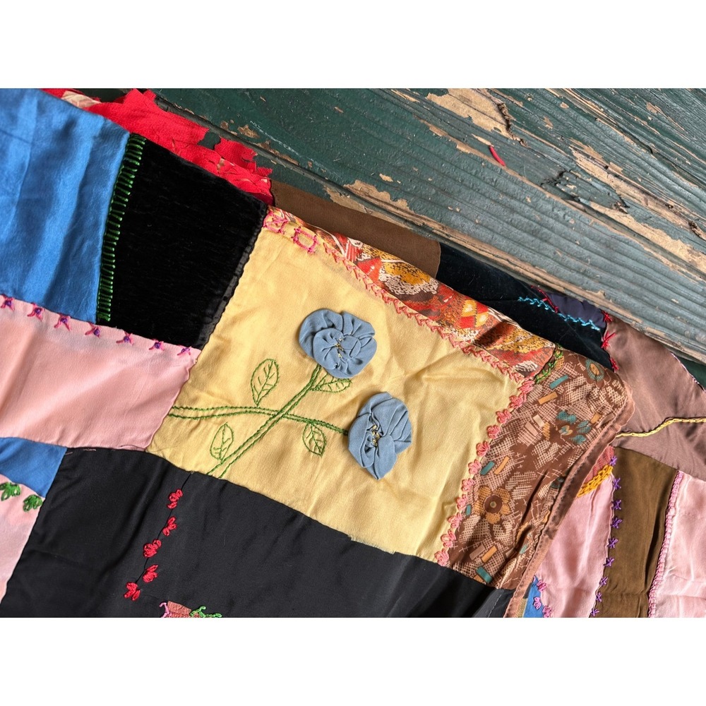 Antique Victorian Crazy Quilt Top‎ Hand Embroidered Silk Velvet Patchwork